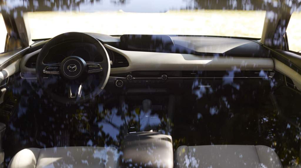 25_All-New-Mazda3_SDN_INT